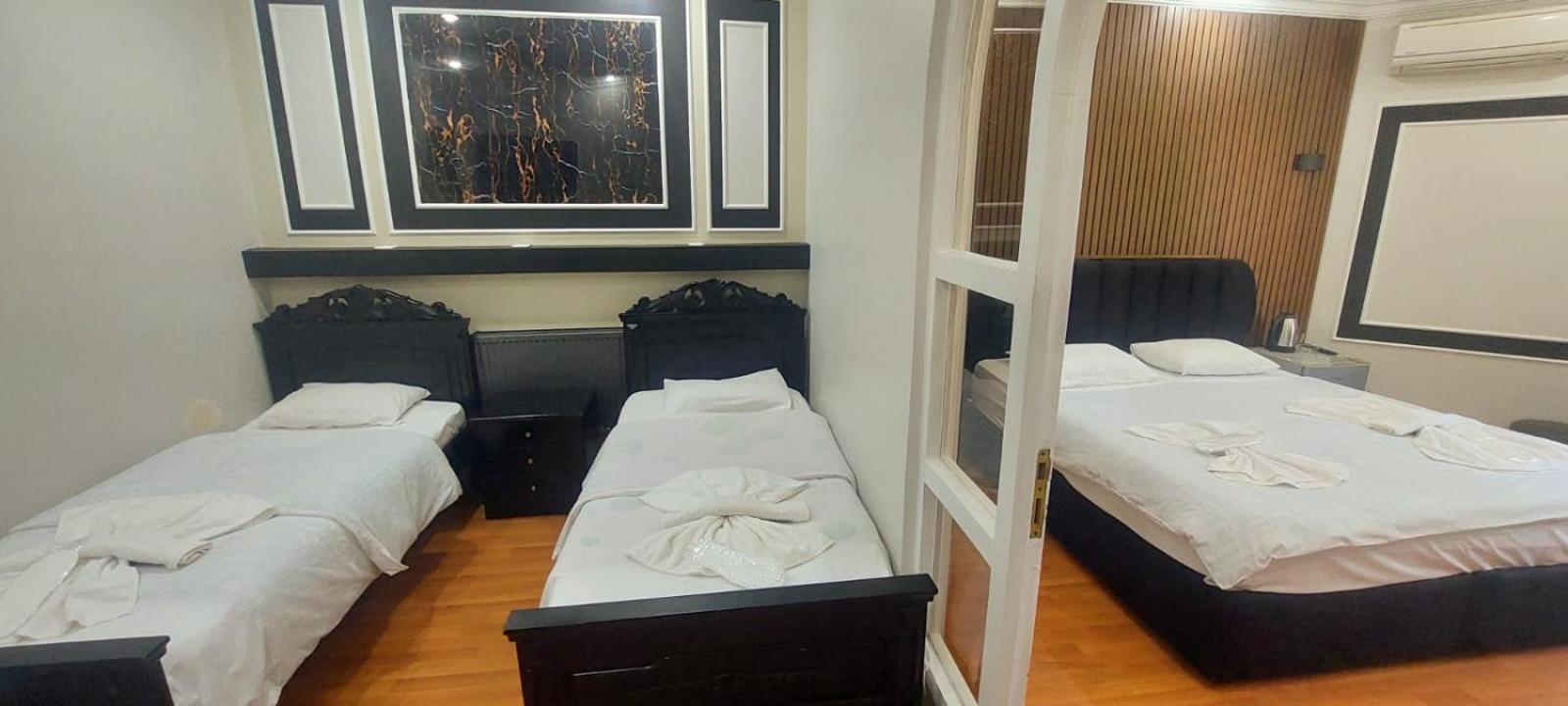 Metrepol Hotel บาทูมิ ภายนอก รูปภาพ