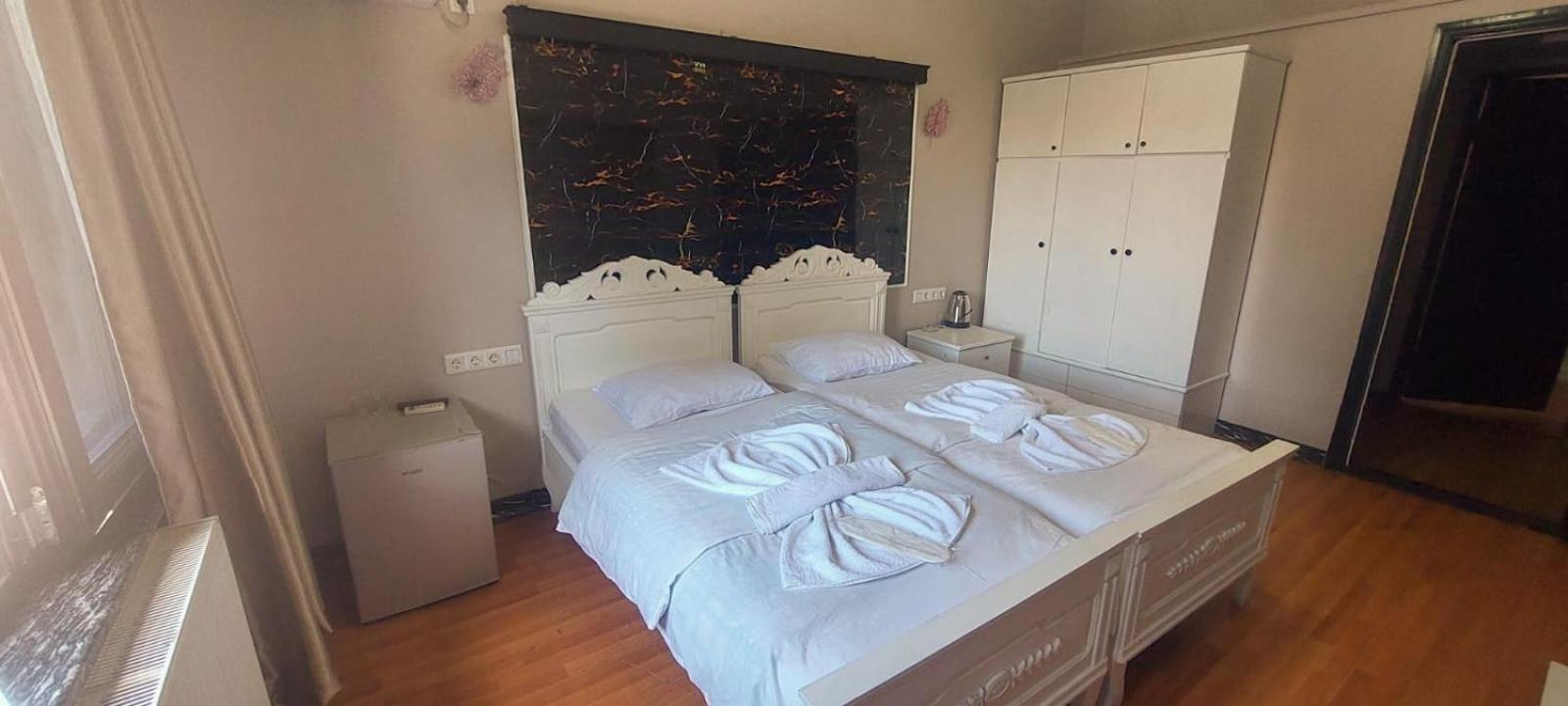 Metrepol Hotel บาทูมิ ภายนอก รูปภาพ