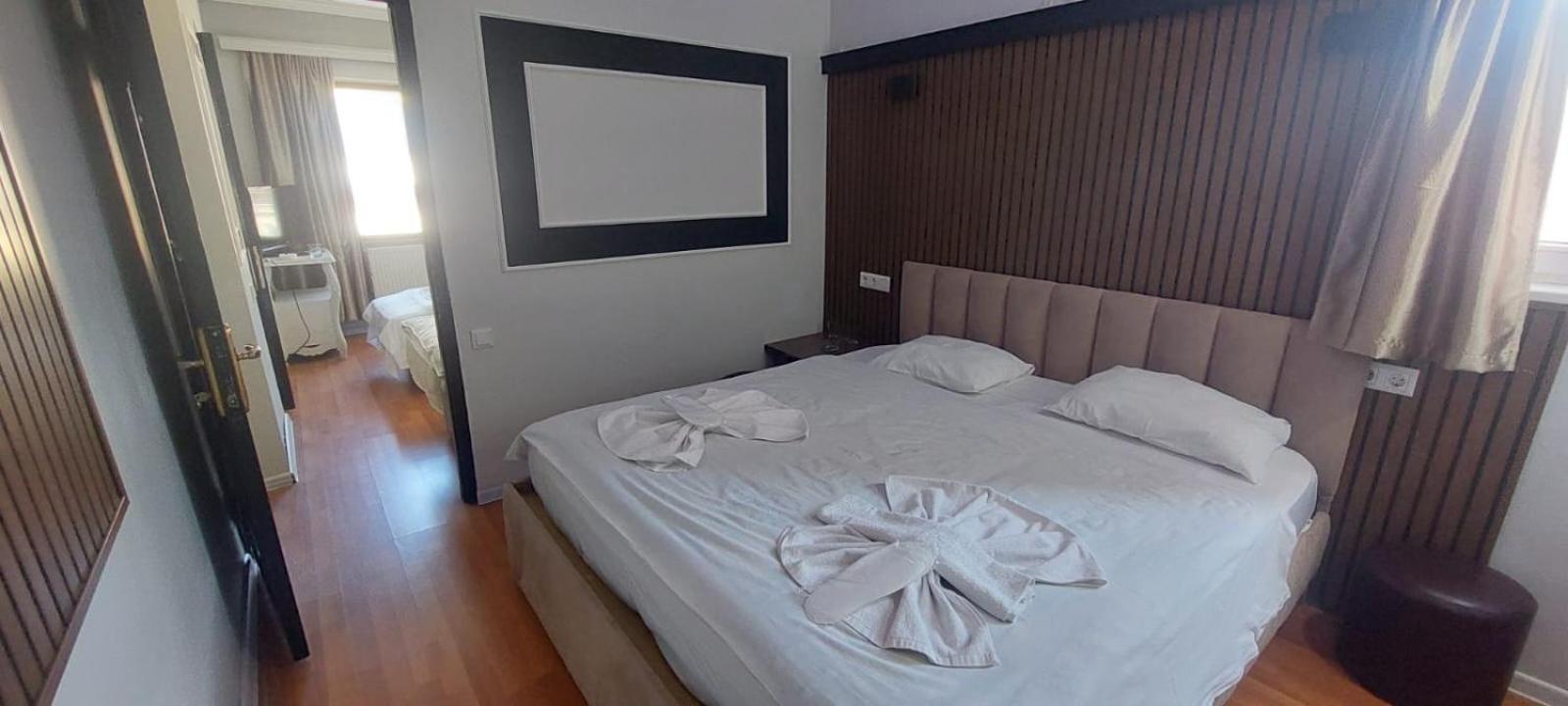 Metrepol Hotel บาทูมิ ภายนอก รูปภาพ