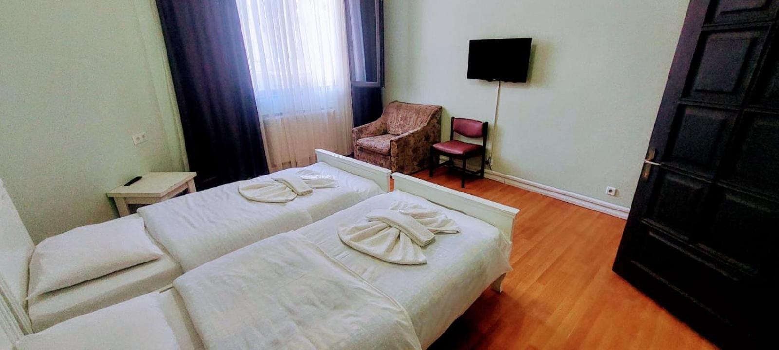 Metrepol Hotel บาทูมิ ภายนอก รูปภาพ