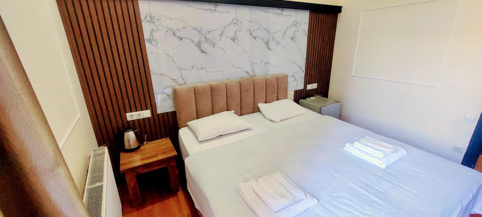 Metrepol Hotel บาทูมิ ภายนอก รูปภาพ